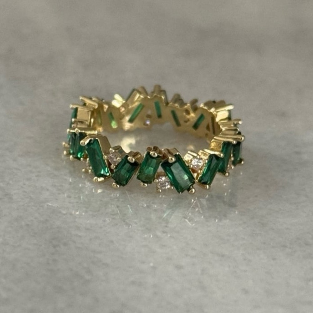 Gold Green Crystal Stacked Ring 

Brand New 

Size 7